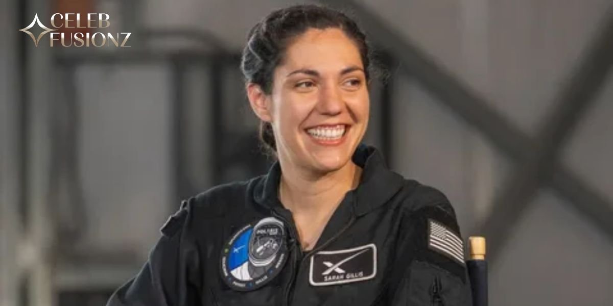 shane-gillis-sister-kait-and-sarah-gillis